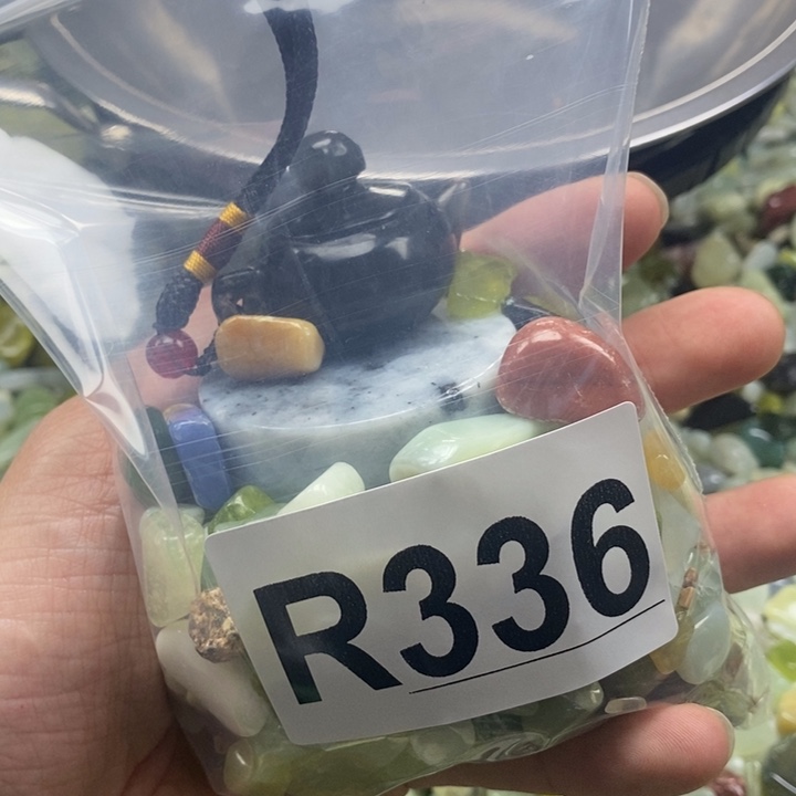 蛇纹石玉未镶嵌鱼缸石