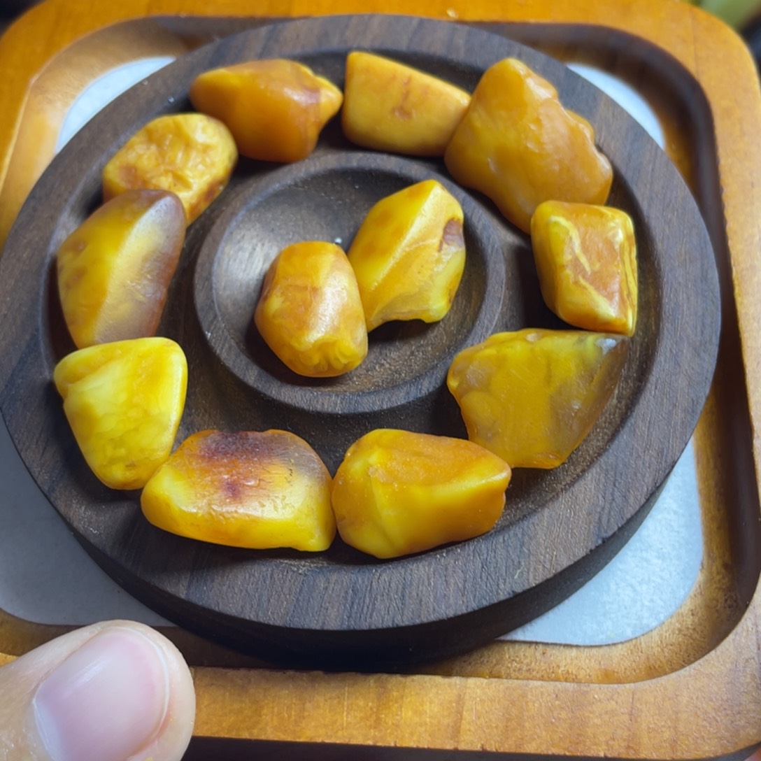 定制琥珀未镶嵌定制