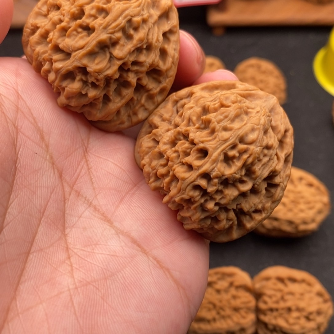 文玩核桃把件马**上好好