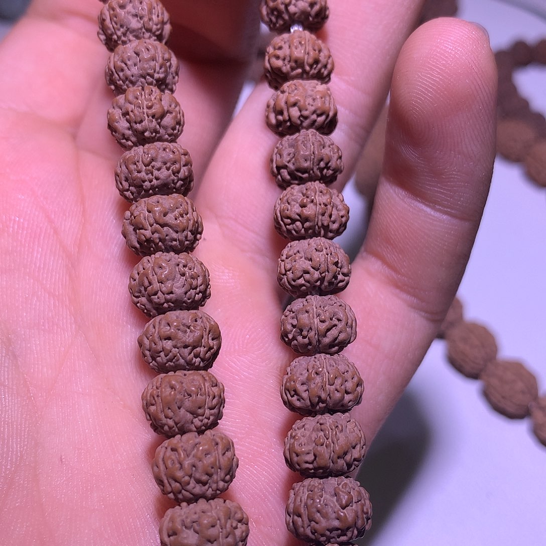 手串金刚菩提阿*