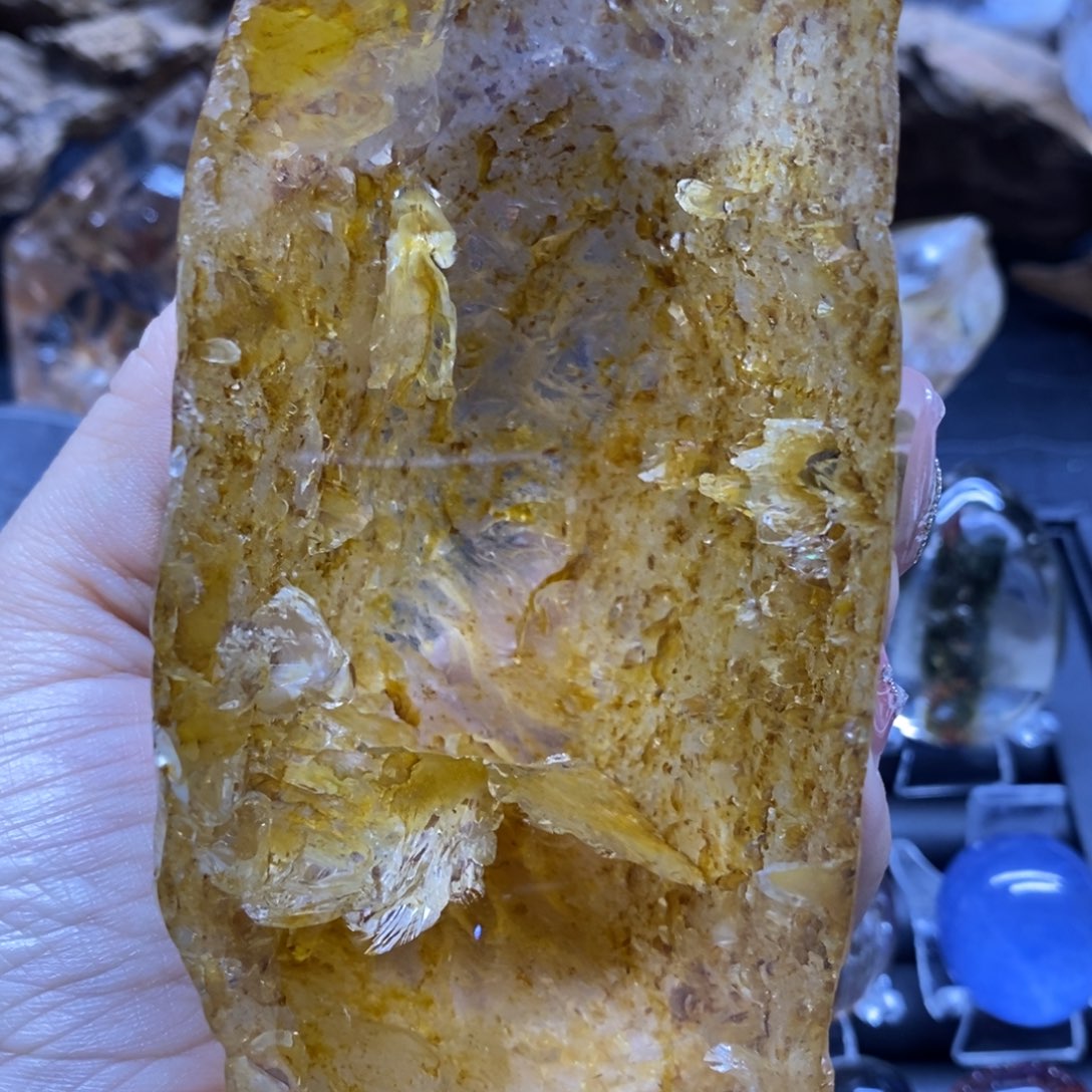 水晶原石未镶嵌水晶