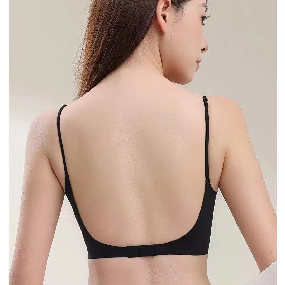 女款小胸聚拢无痕隐形U型美背细肩带文胸性感舒适