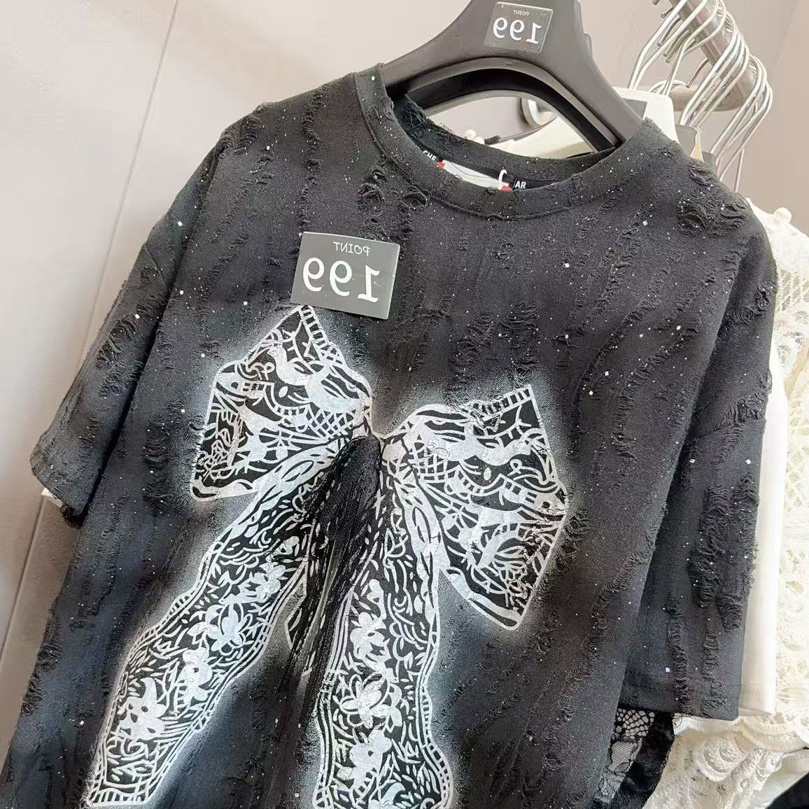 Cherryjar【25199】磨破渐变亮片短袖蝴蝶结印花立体蕾丝蝴蝶结短袖