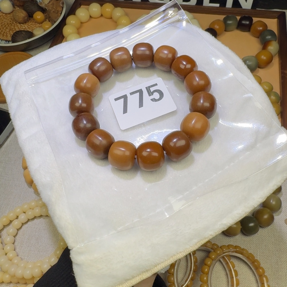 菲***子菩提根/象牙果吊坠纯天然17瑕疵特殊