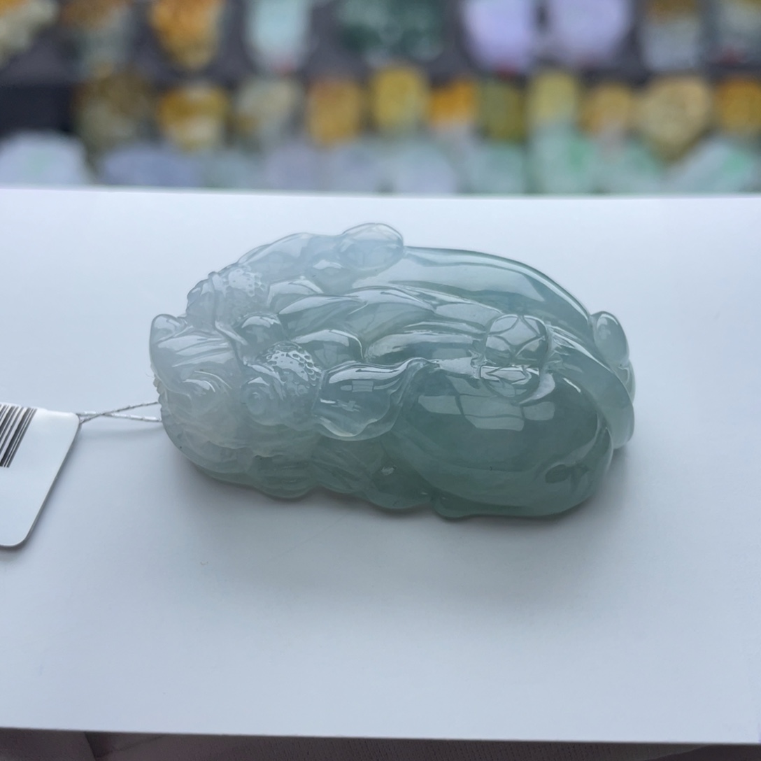 翡翠颈饰未镶嵌貔貅
