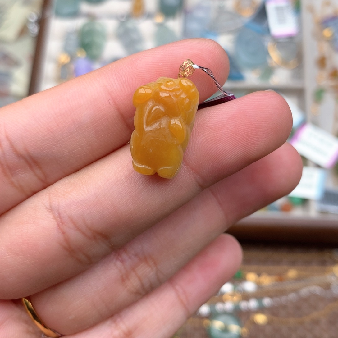 【闪购商品】18K金镶嵌挂件翡翠一