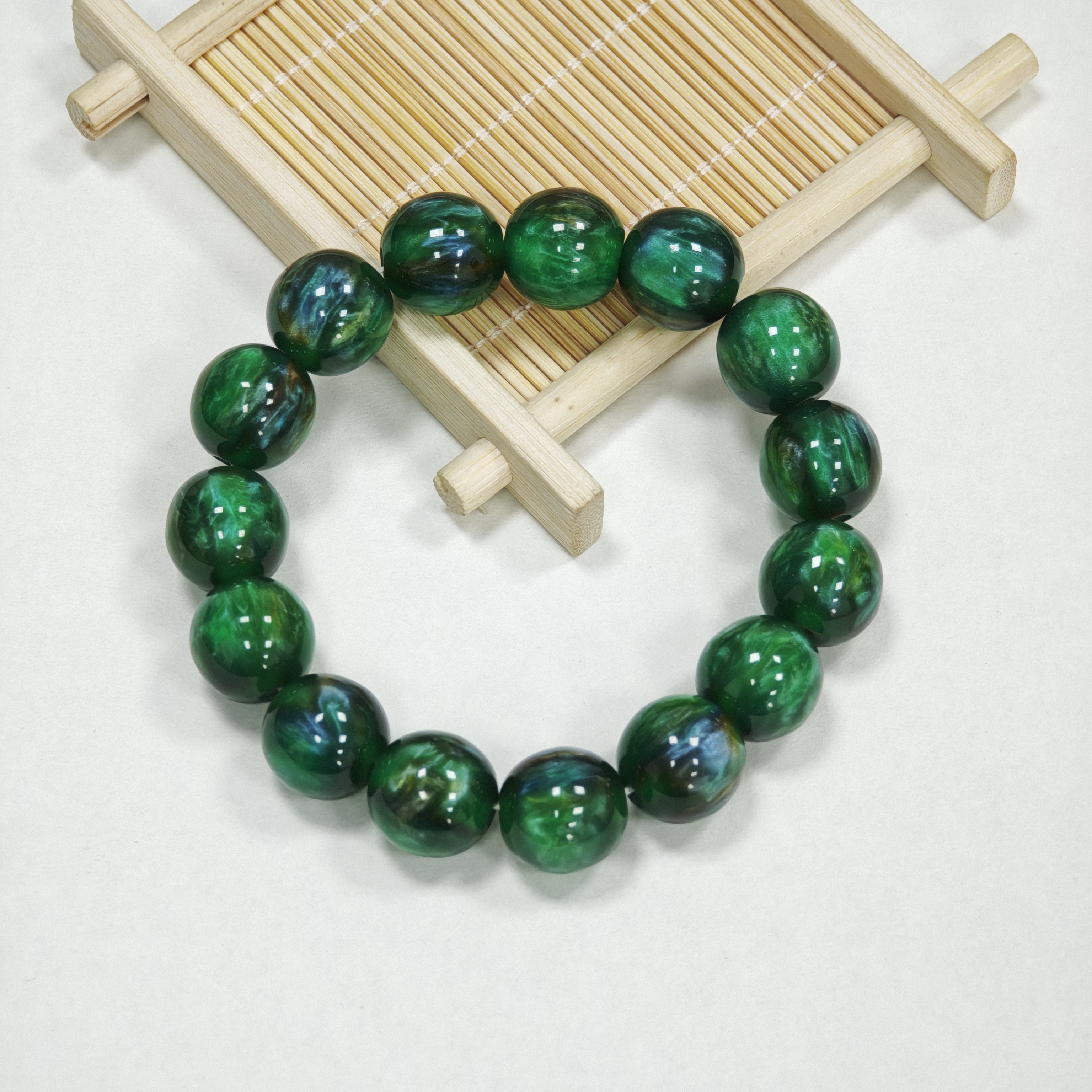 盛世典藏甄选桖疗绿胆手串 166