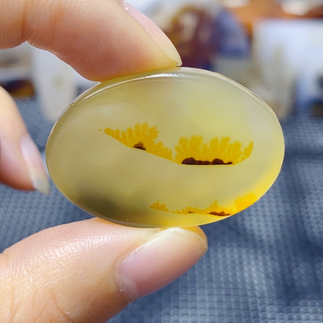 玛瑙/玉髓未镶嵌珠宝奇石