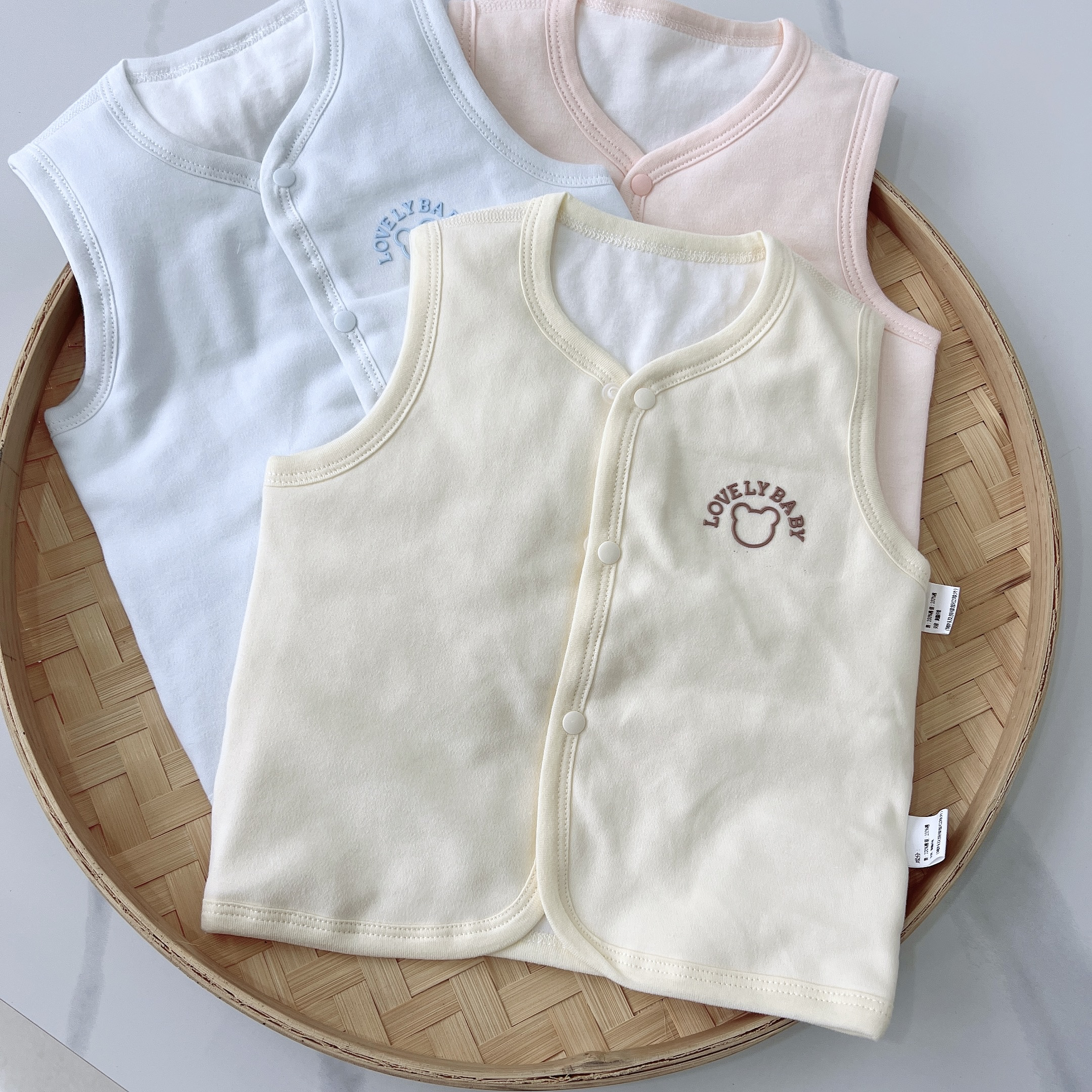 休闲风卡通动漫纯色常规秋冬马甲薄棉宝宝欧若动感风