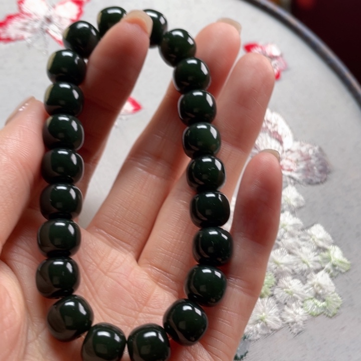 和田玉手串未镶嵌黑沙枣青卡9.10老型
