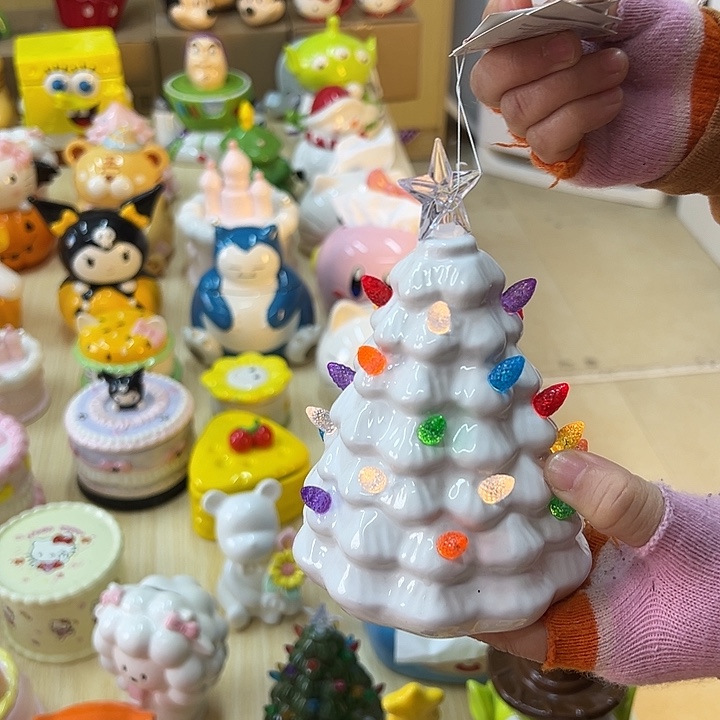 摆件陶瓷等行业的产品出口