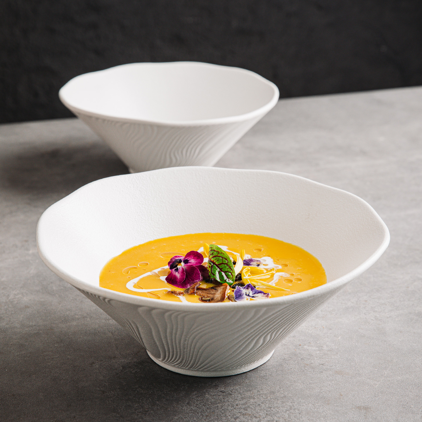 拉面碗斗笠碗高级感沙拉水果碗家用螺蛳粉碗汤碗2025新款面馆专用