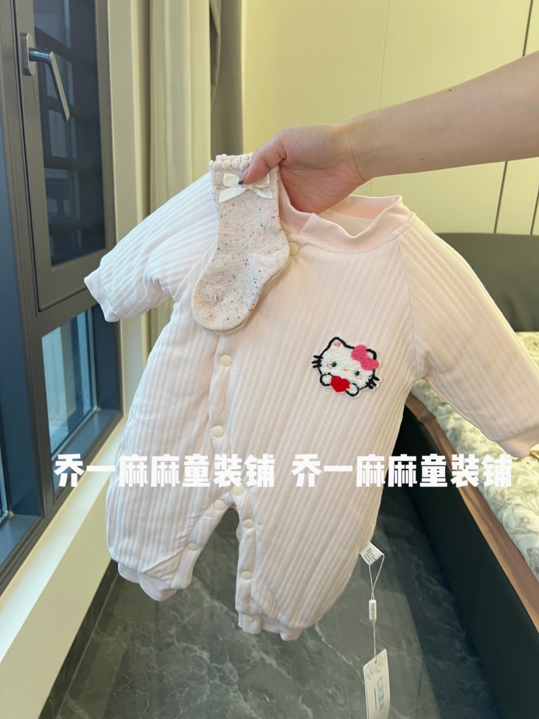 秋冬婴儿连体棉袄夹棉加厚偏扣护肚新生儿棉服坑条宝宝棉服休闲春