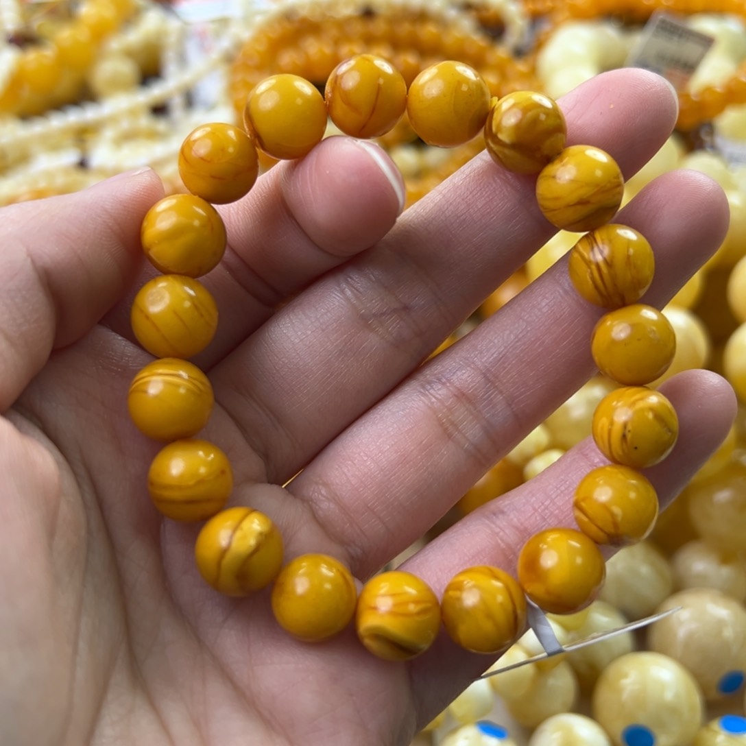 琥珀珠宝奇石未镶嵌