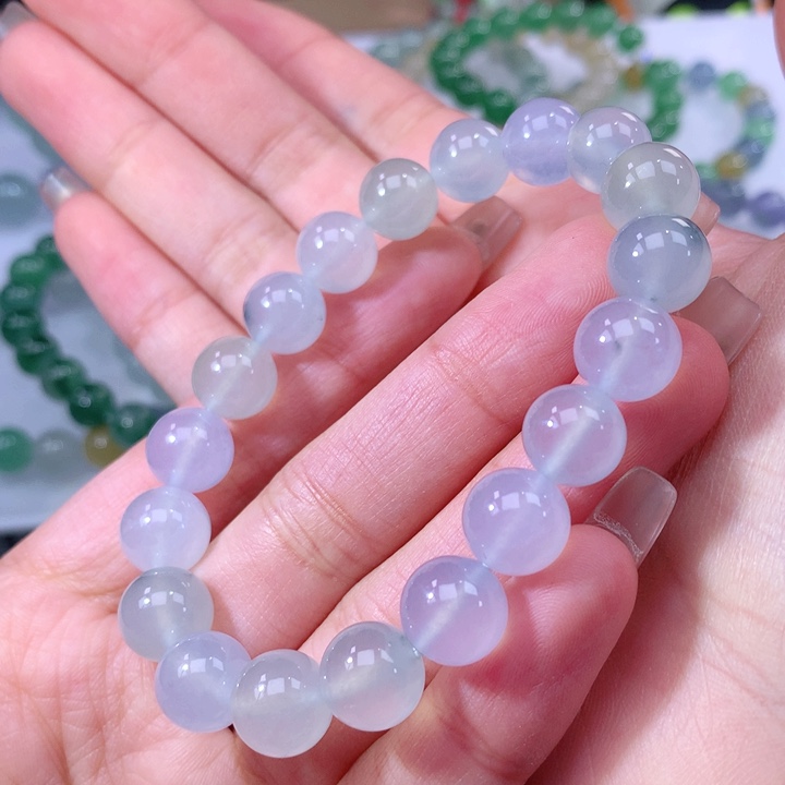 翡翠手链未镶嵌翡翠