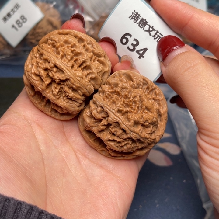 文玩核桃把件粗筋45.634