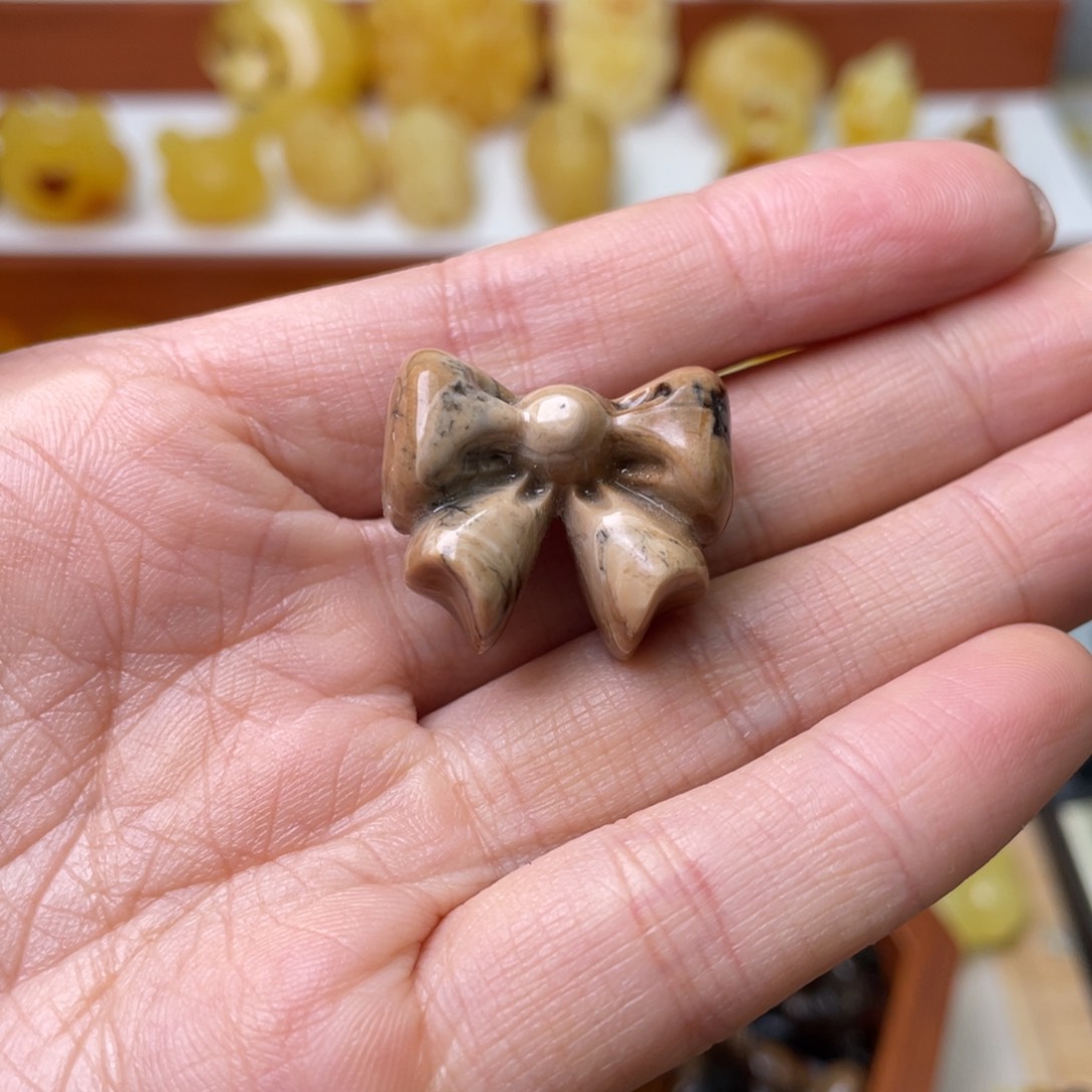 琥珀吊坠(不含链)未镶嵌