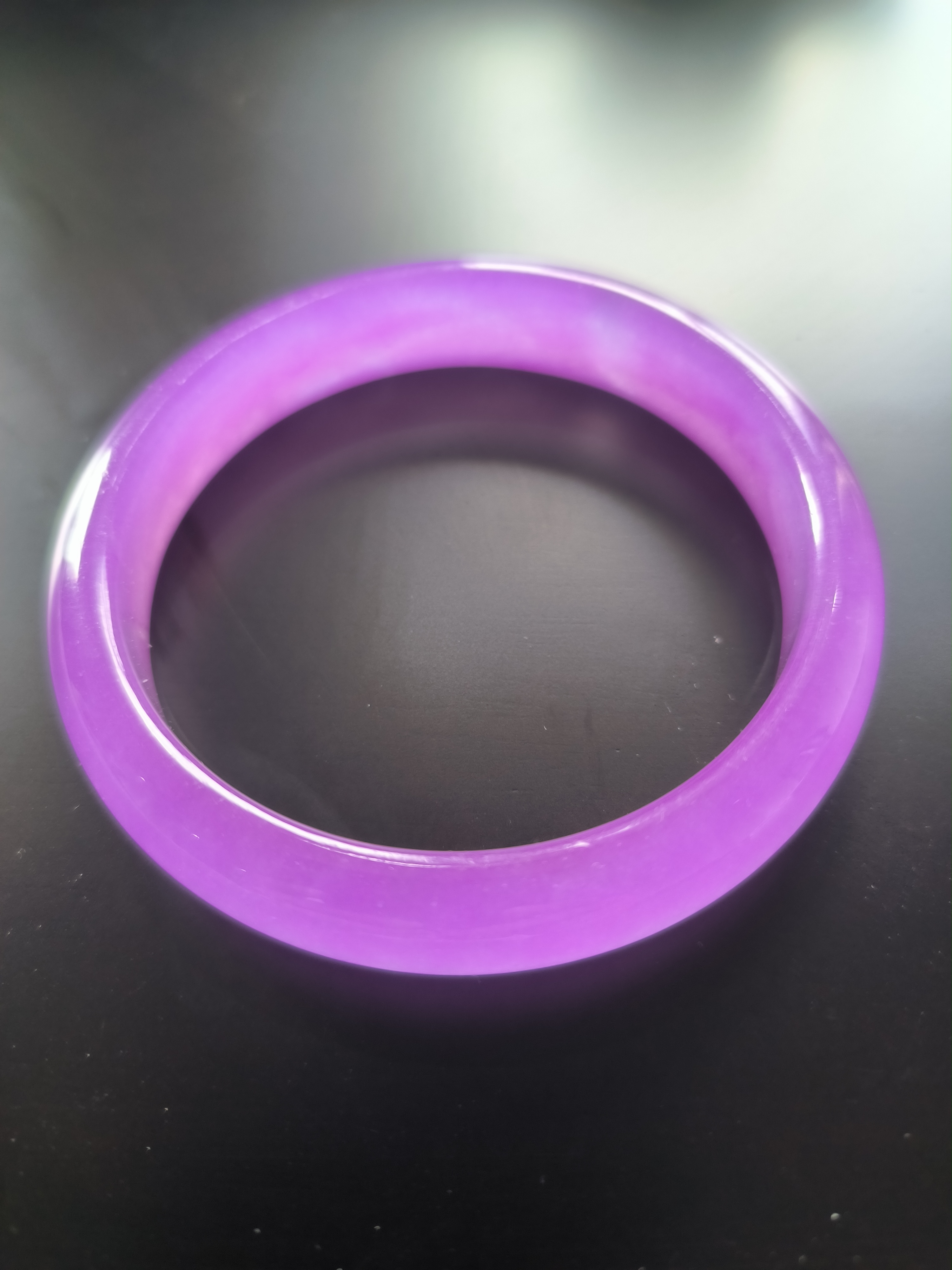 1628号-精品紫罗兰正圈手镯