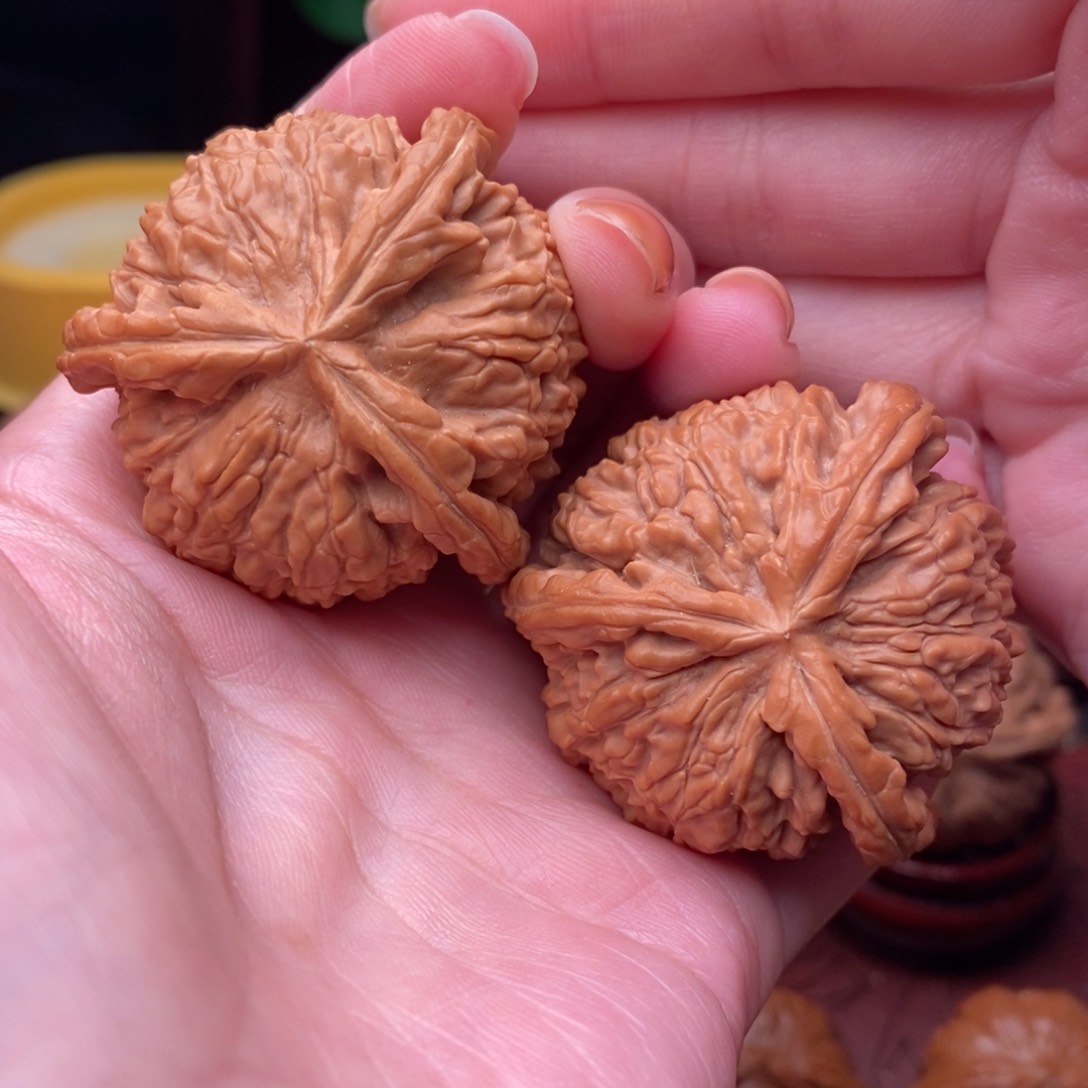 文玩核桃把件白奔44