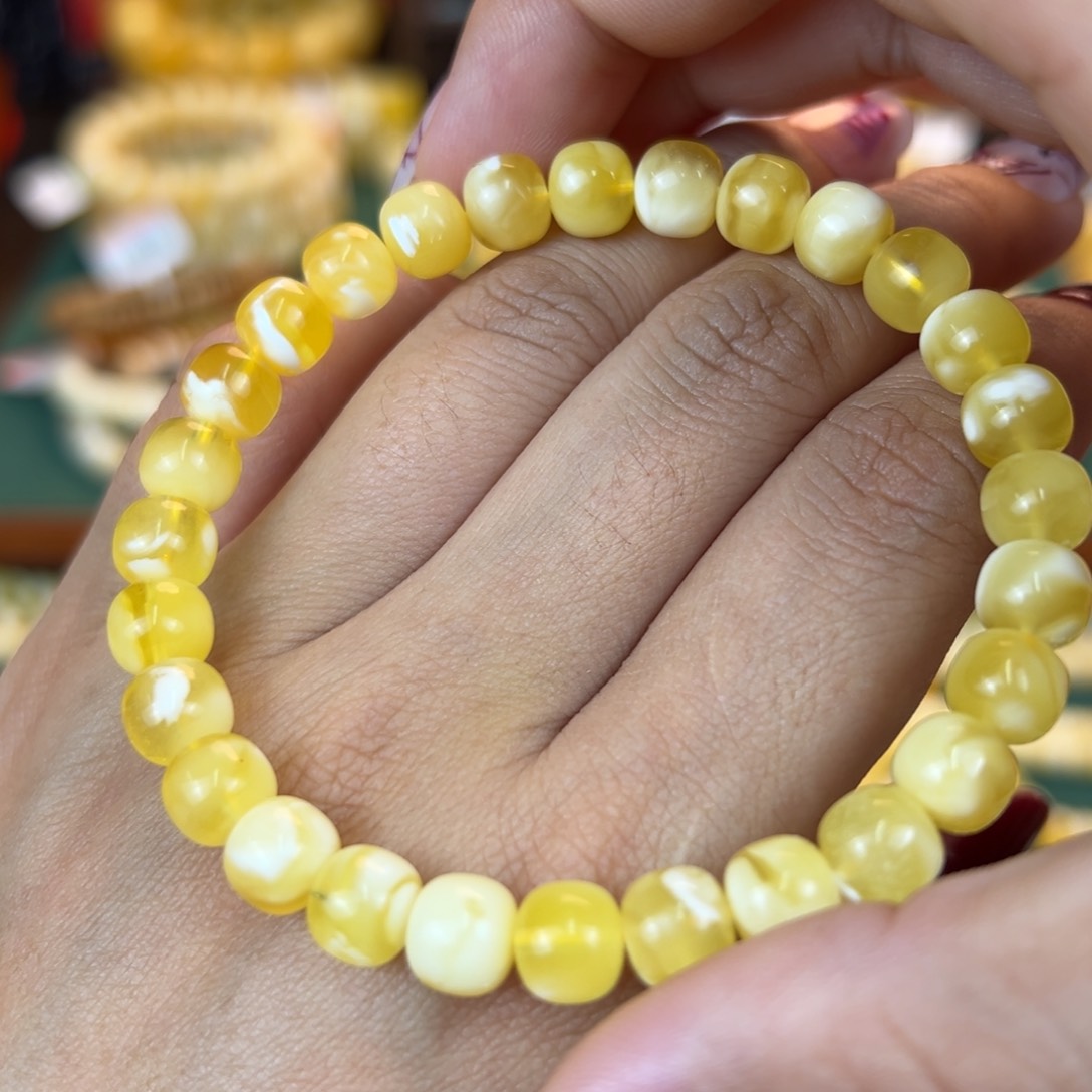 琥珀裸石未镶嵌ojhhjhhhhjj