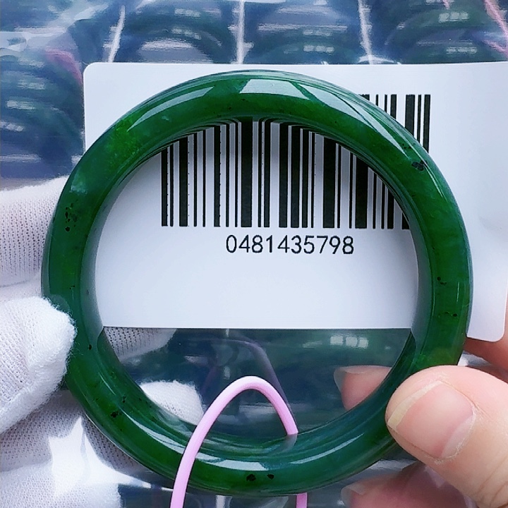 和田玉（碧玉）手镯未镶嵌59