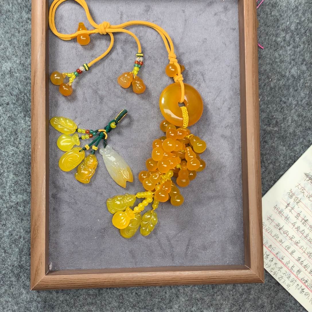 玛瑙/玉髓车挂未镶嵌莞****姐