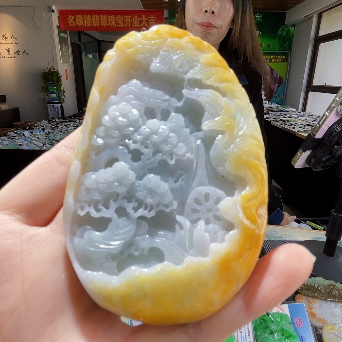 颈饰未镶嵌翡翠翡翠