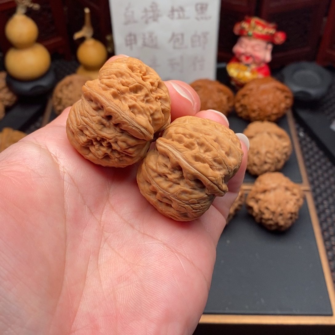 文玩核桃把件38尺元宝