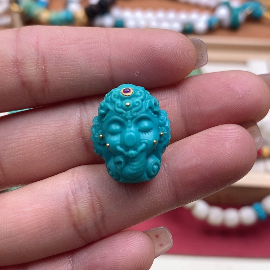 绿松石公主象未镶嵌