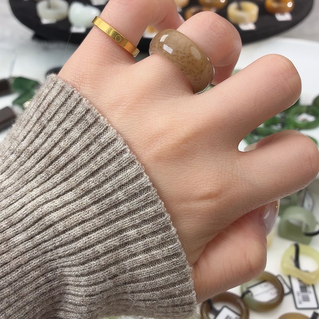 和田玉（糖玉）未镶嵌戒指S11糖花轮胎17.5