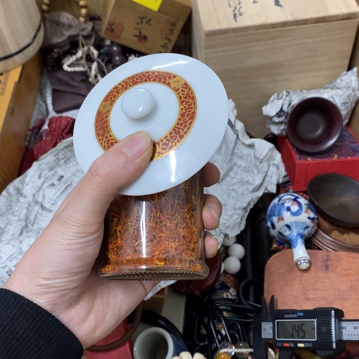 瓷片哈中古工艺品一件