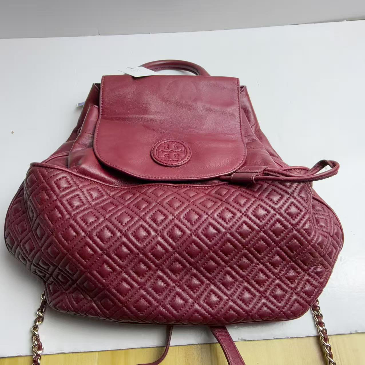 95新 TORY BURCH/汤丽柏琦 汤丽柏琦玫紫色中号双肩包