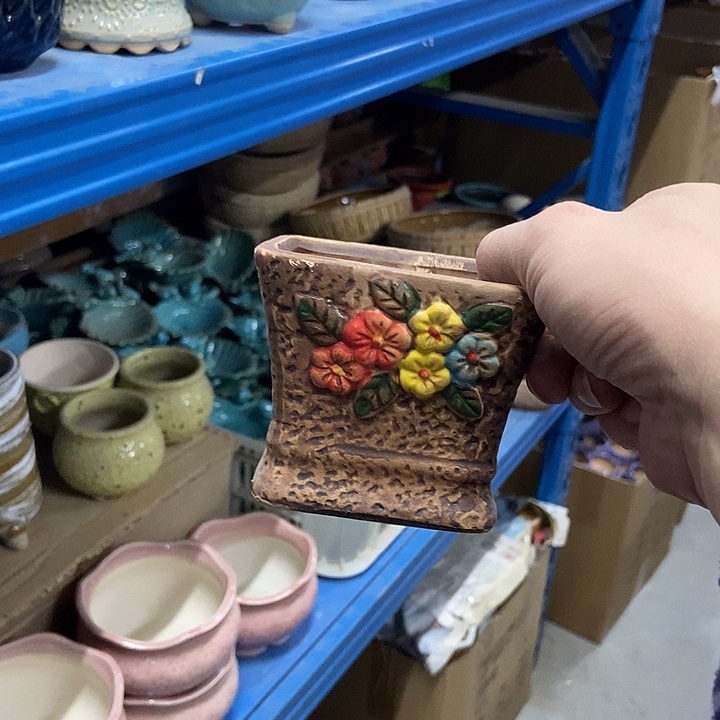 花盆单场满9.9发货9×7.5瑕疵