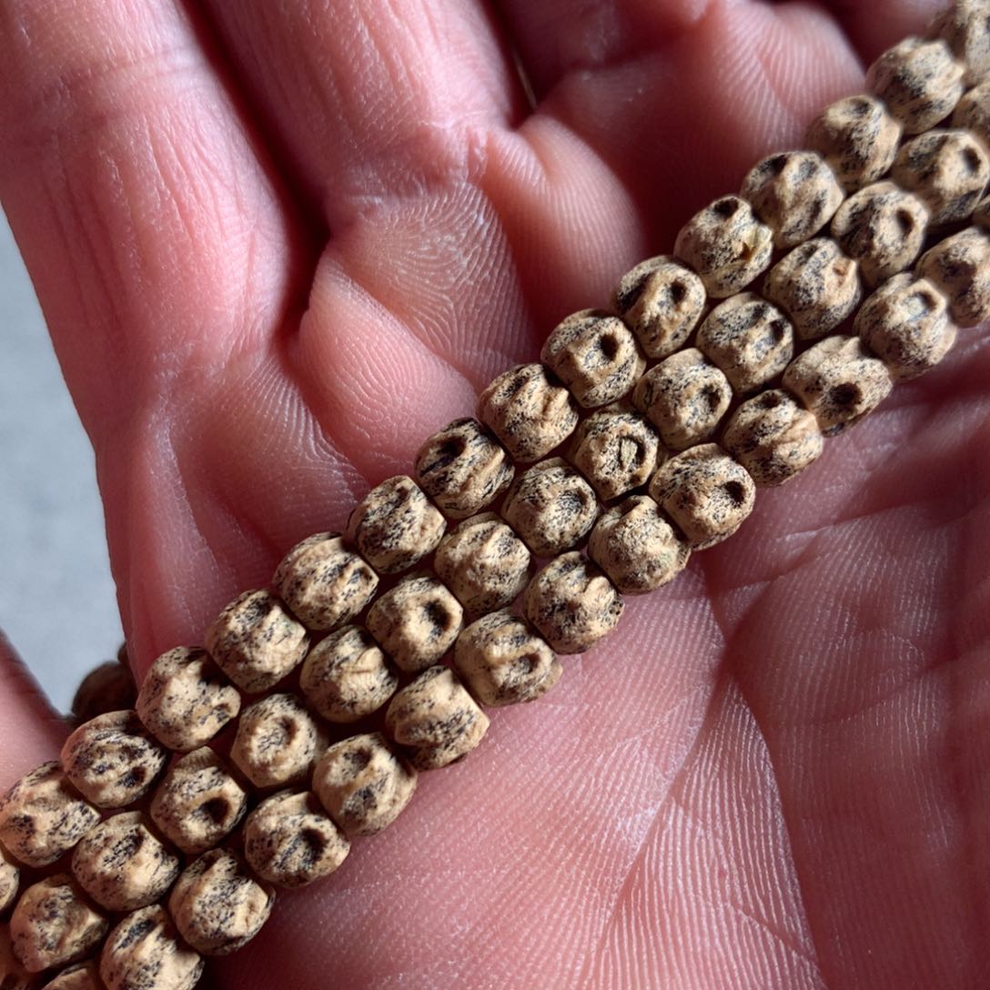 柏香籽/百香籽吊坠