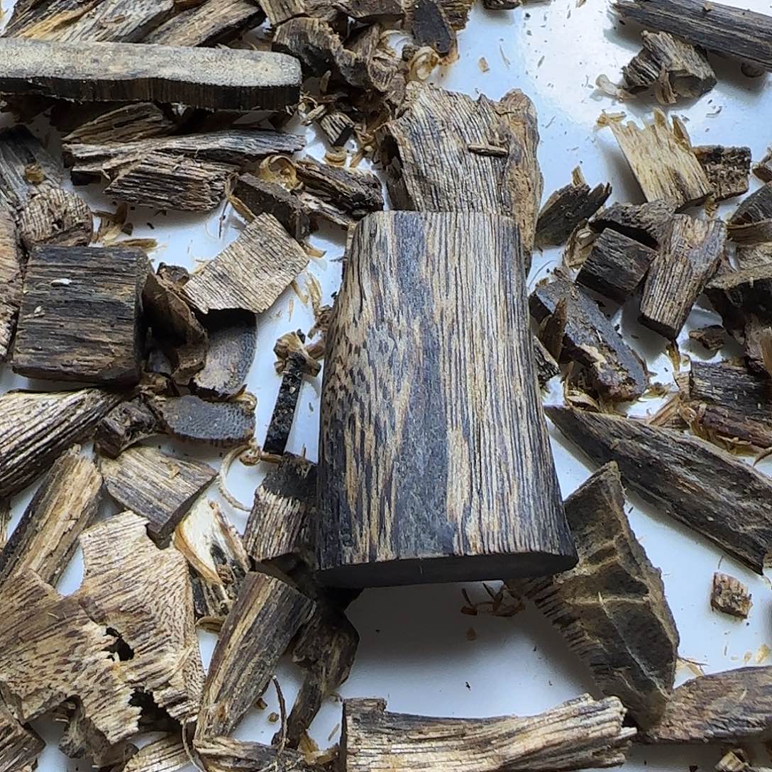 沉香碎屑沉香原汁原味