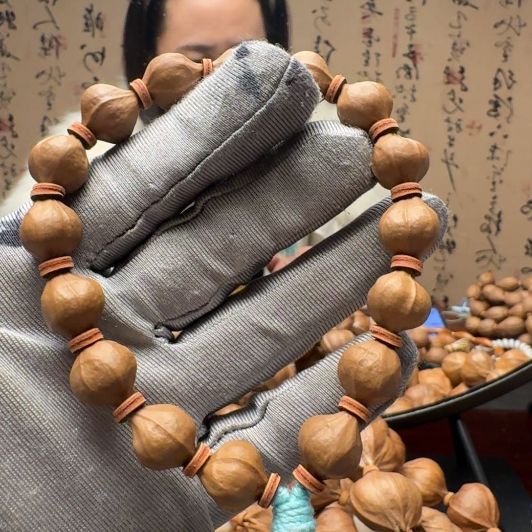 哒***哒橄榄核手串铁核蒜头核