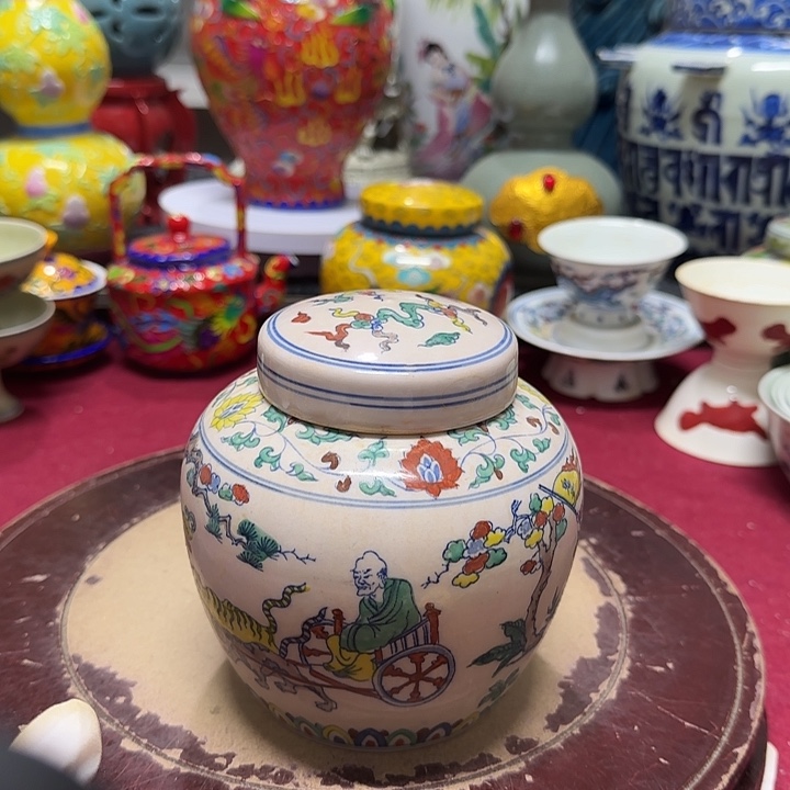 摆件创意工艺品等