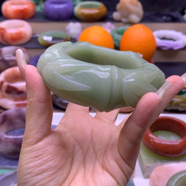 *****石英岩玉未镶嵌13468975444