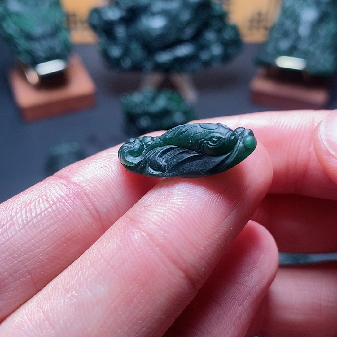 定制翡翠未镶嵌天然A货翡翠S