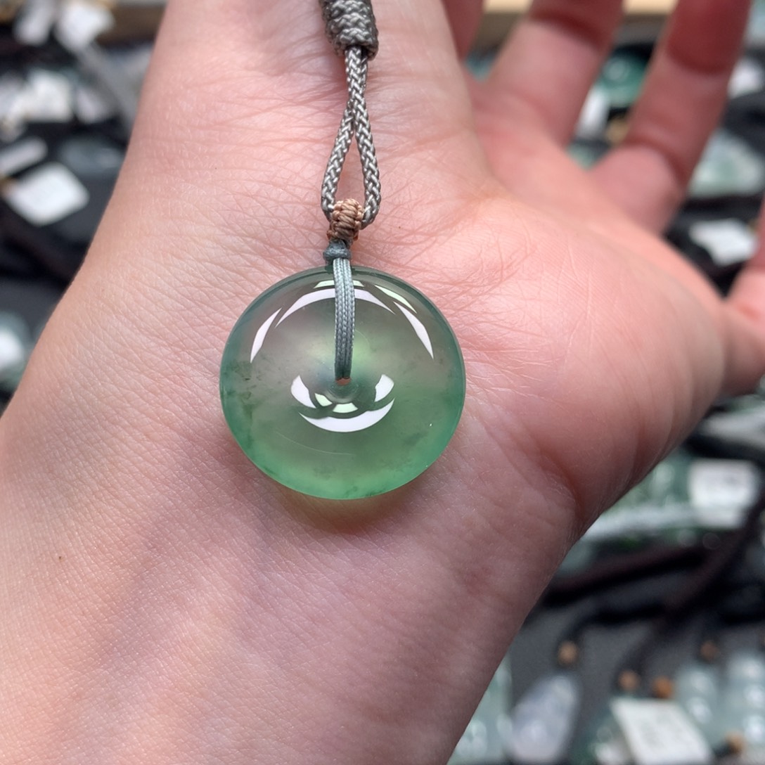 翡翠颈饰未镶嵌0000000000000