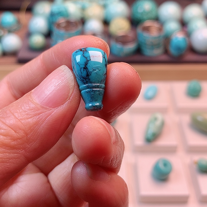 绿松石配饰未镶嵌胖*鱼