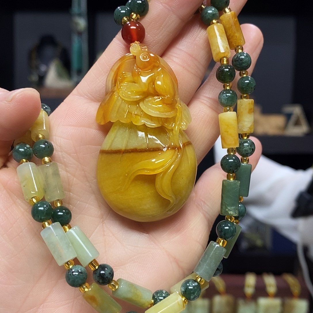 岫玉挂件吊坠未镶嵌