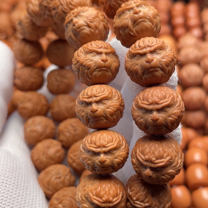 猴头核桃吊坠周*。斗战胜佛