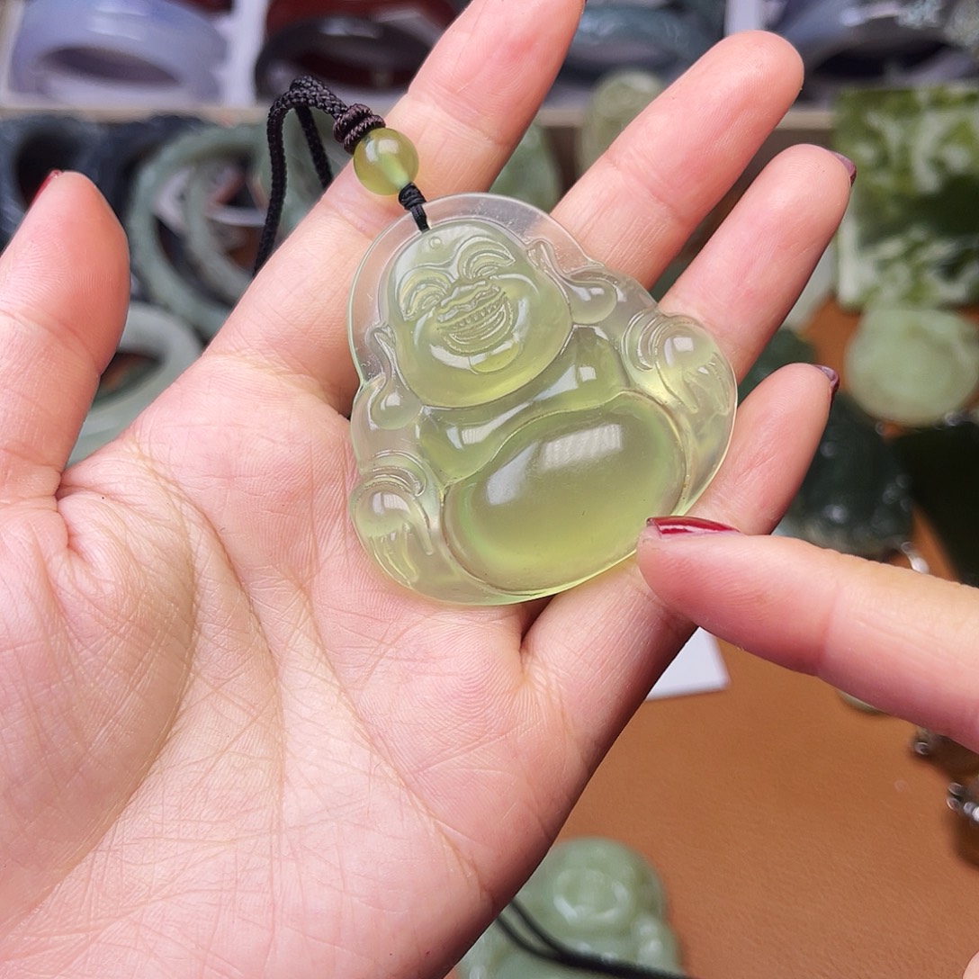 和田玉（糖玉）未镶嵌颈饰