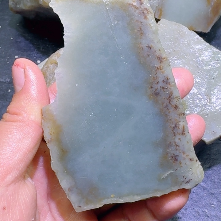 和田玉未镶嵌珠宝半成品