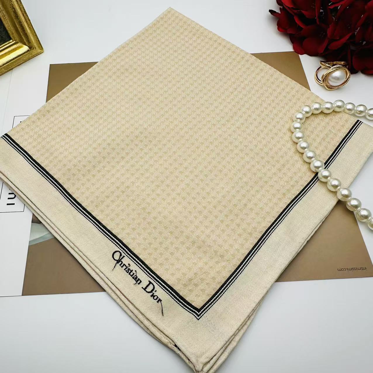 99新 DIOR/迪奥 海囤 迪奥 丝巾/yy03696