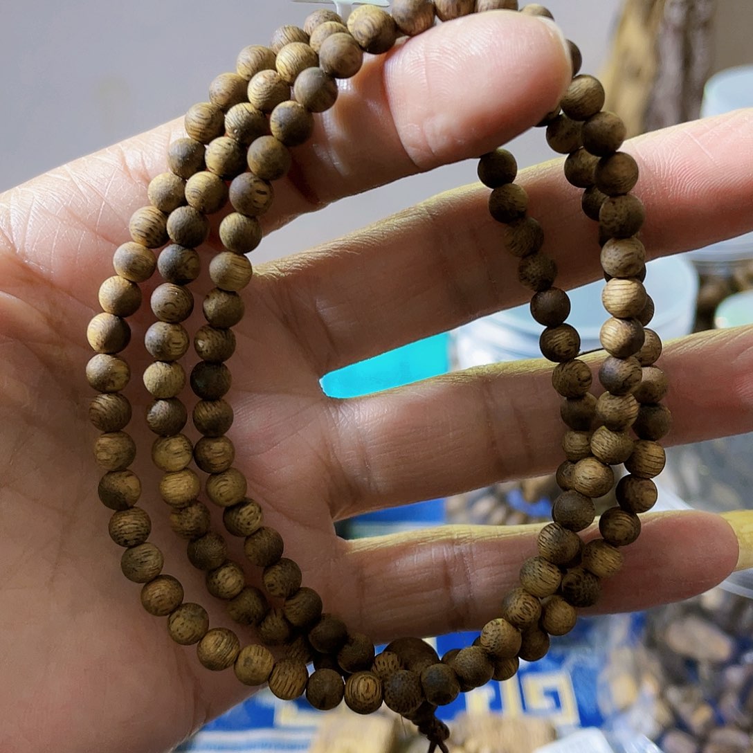 沉香手串棋楠圆珠长串0.5/7克+多样性发一