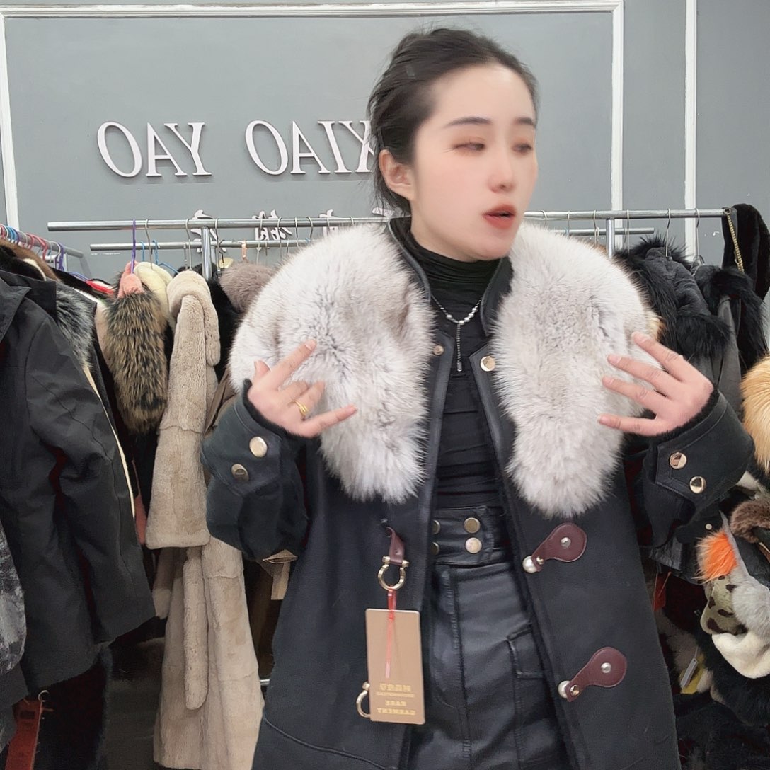 姚小妖家高端皮草