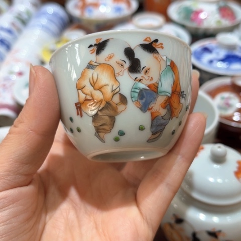 手绘茶杯盖碗壶承陶瓷