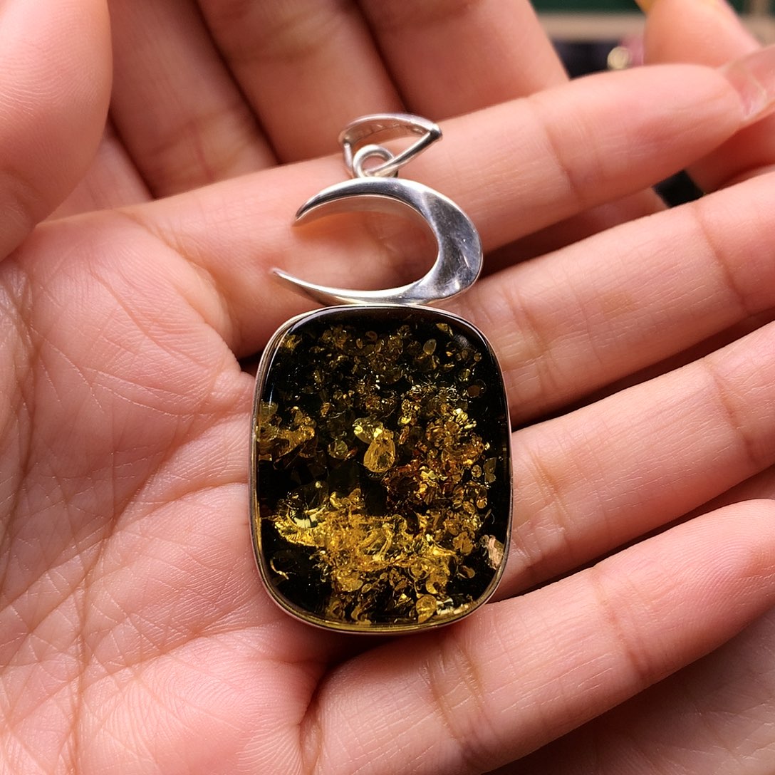 绿珀颈饰银S925镶嵌?*草吊坠